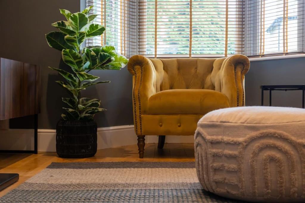 Hereford - Clifton Villa - Beautifully Presented House Located A Short Walk From City Centre - Sleeps 6 Guests - Perfect For Exploring Hereford - Hosted By Rentmyhouse المظهر الخارجي الصورة