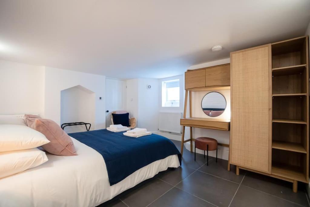 Hereford - Clifton Villa - Beautifully Presented House Located A Short Walk From City Centre - Sleeps 6 Guests - Perfect For Exploring Hereford - Hosted By Rentmyhouse المظهر الخارجي الصورة
